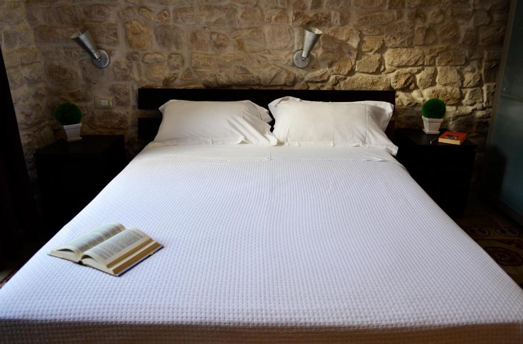 Bed and Breakfast Palazzo Beau Módica Habitación foto
